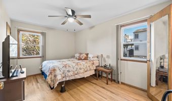 185 W 3RD St 1, Bayonne, NJ 07002