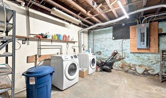 270 N Brookfield Rd, Barre, MA 01005