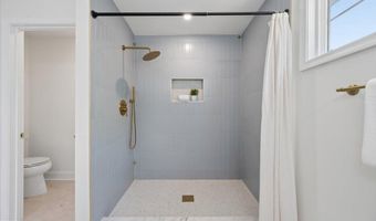 2807 BARBERRY Ln, Bowie, MD 20715