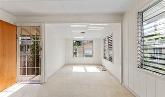 1639 Liholiho St, Honolulu, HI 96822