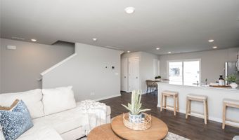 3451 10th Ave SW, Altoona, IA 50009