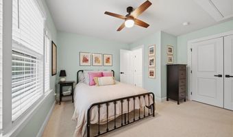 321 Crest Ln, Adams Twp., PA 16046