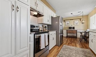 6001 Baylor Dr, Bartlesville, OK 74006