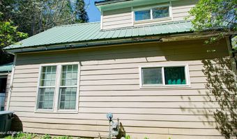 6962 Oak St, Bonners Ferry, ID 83805