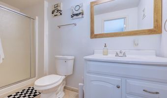 606 S C St, Arkansas City, KS 67005