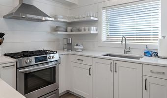 202 NW Thurston Ave, Bend, OR 97703