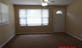 301 W Vinson Ave, Autryville, NC 28318