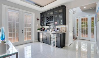 555 Peachtree Rd, Orlando, FL 32804