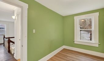 279 S Main St, Athol, MA 01331
