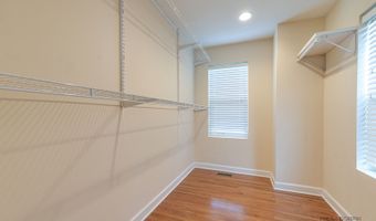 40431 N Fairview St, Antioch, IL 60002