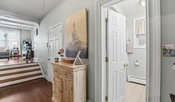 82 E 26TH St, Bayonne, NJ 07002