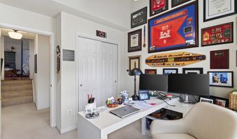 5155 BALLYCASTLE Cir, Alexandria, VA 22315