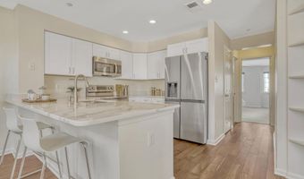 6001 MERSEY OAKS Way C, Alexandria, VA 22315