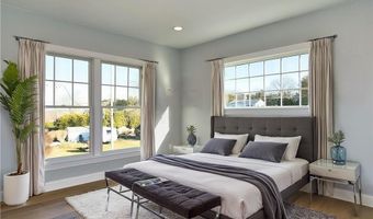 24 Seaspray Way, Little Compton, RI 02837