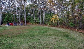 55 Whisper Ln, North Kingstown, RI 02852