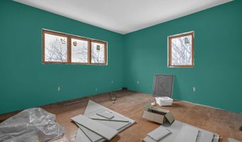 253 W Union St, Athens, OH 45701