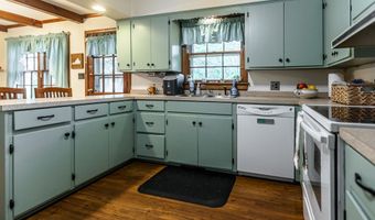 310 Morton Ln, Appomattox, VA 24522