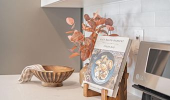 388 Church St, Ammon, ID 83401