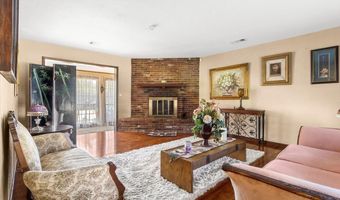 400 Linda Dr, Biloxi, MS 39531