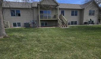 511 Clearwater Cir, Beatrice, NE 68310