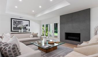 16430 Dorado Dr, Encino, CA 91436