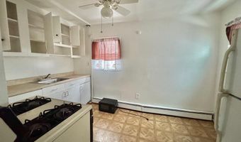 622 Broadway, Amityville, NY 11701