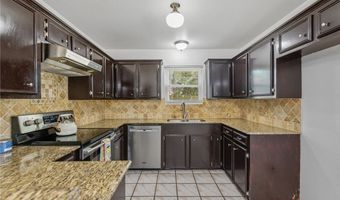 102 Mallard Dr, Aransas Pass, TX 78336