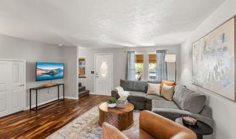 276 Palm Ave, Ashland, OR 97520