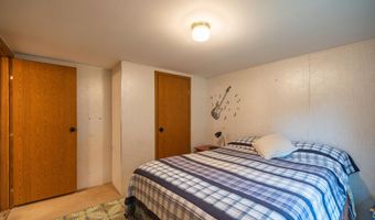 71 Kyle Ln, Auburn, ME 04210