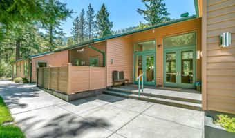 13587 Highway 238, Applegate, OR 97530