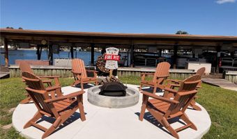 1640 JUNO Trl 205B, Astor, FL 32102