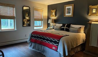 581 E Side Dr, Alton, NH 03810