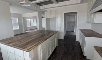 3168 Interstate 27 87, Abernathy, TX 79311