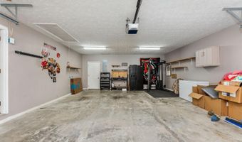 265 Barbour Dr, Aberdeen, OH 45101