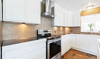 301 E Craig St, Atmore, AL 36502