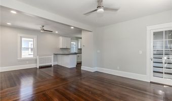 41 Wellesley Ave, North Providence, RI 02911