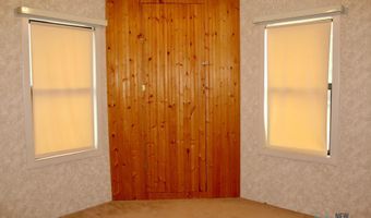 814 N Edward St, Carlsbad, NM 88220