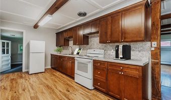 279 Fenn Rd, Cheshire, CT 06410