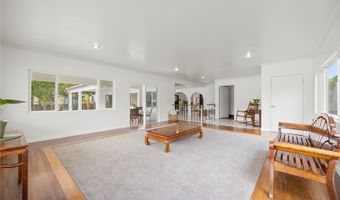 802 Pahumele Pl, Kailua, HI 96734