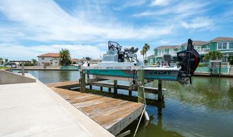 1074 S BAY St, Aransas Pass, TX 78336