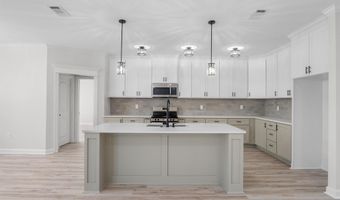 518 Madeleine Cir, Austin, AR 72007