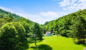 8787 CROOKED RUN Rd, Basye, VA 22810