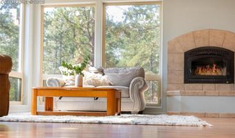320 Hilton Rd, Manitou Springs, CO 80829