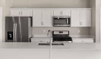 4007 NE 3rd St, Ankeny, IA 50021