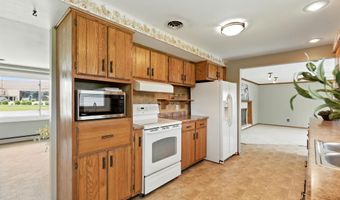 1209 Highland Dr, Auburn, IN 46706