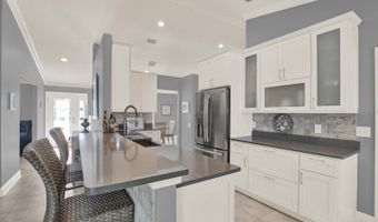 7602 CLAIR WOOD Ct, Apollo Beach, FL 33572