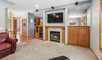 15067 Thrush St NW, Andover, MN 55304