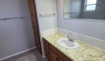 2828 Carmel Dr, Alamogordo, NM 88310
