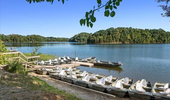 118 VICEROY Way, Lake Frederick, VA 22630