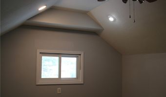 1730 W 15th St, Ashtabula, OH 44004